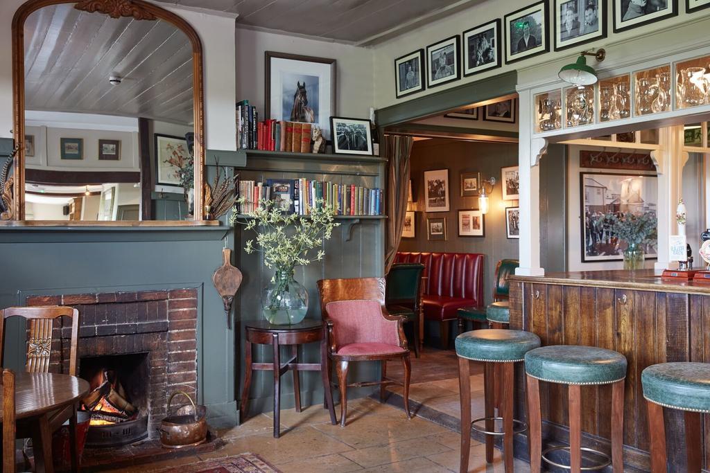 The Pheasant Inn Hungerford Zewnętrze zdjęcie
