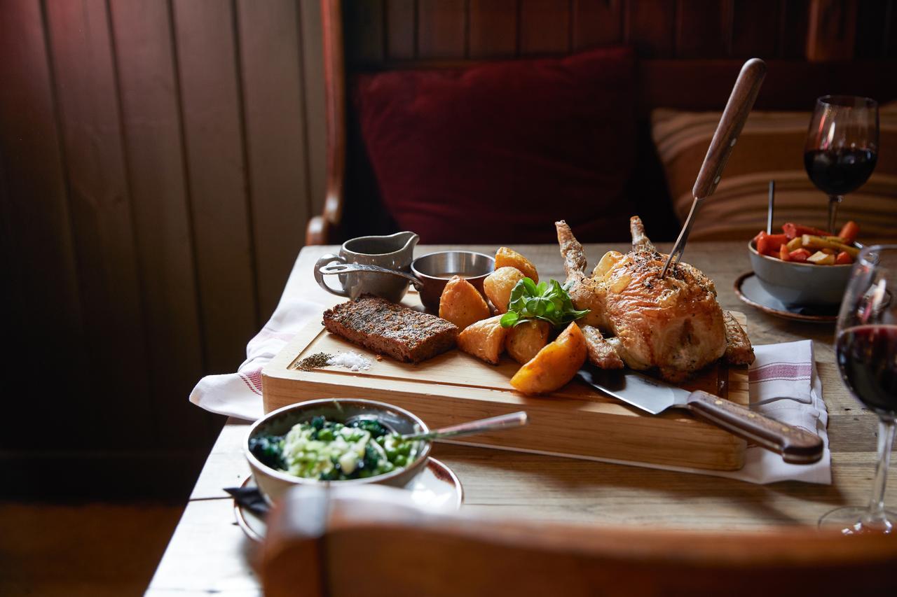 The Pheasant Inn Hungerford Zewnętrze zdjęcie